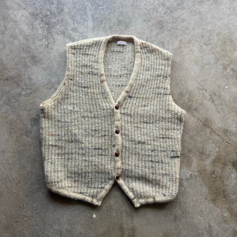 Vtg 1970s Tan Sakowitz Virgin Wool Knit Vest w/ Wooden Buttons Size Mens Medium